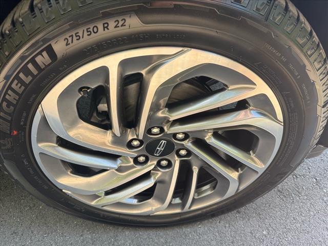 new 2025 Lincoln Navigator car, priced at $103,185