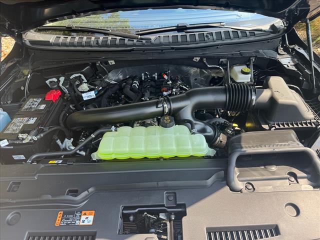 new 2025 Lincoln Navigator car, priced at $103,185