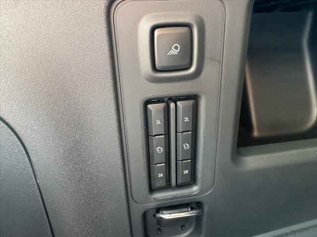 new 2025 Lincoln Navigator car, priced at $103,185