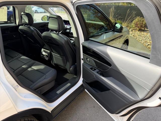 new 2026 Lincoln Nautilus car, priced at $69,840