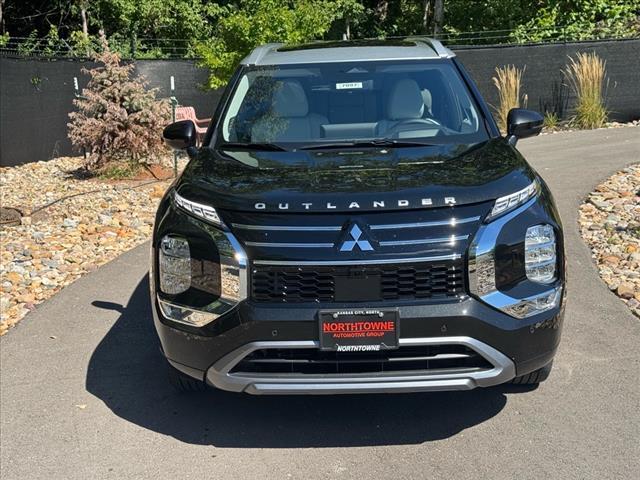 new 2025 Mitsubishi Outlander car, priced at $42,535