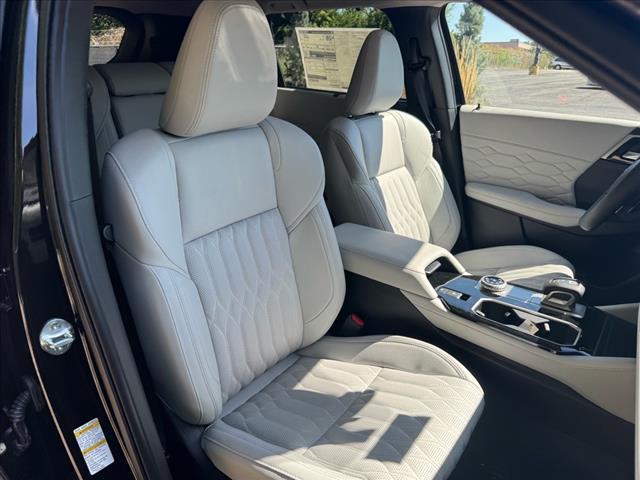 new 2025 Mitsubishi Outlander car, priced at $42,535