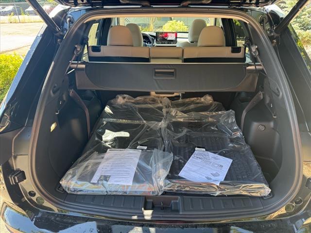 new 2025 Mitsubishi Outlander car, priced at $42,535