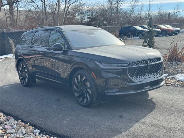 new 2025 Lincoln Nautilus car, priced at $67,705