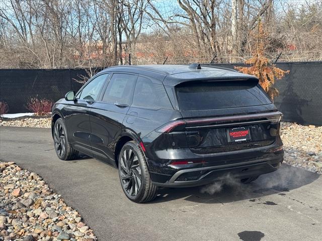 new 2025 Lincoln Nautilus car, priced at $67,705