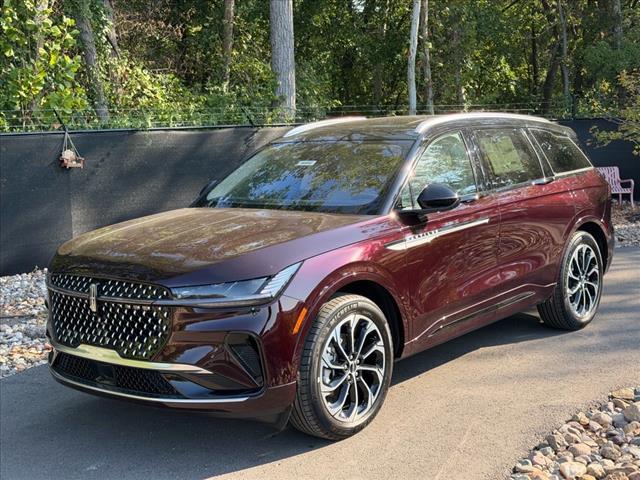 new 2025 Lincoln Nautilus car, priced at $66,622