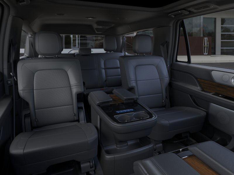 new 2024 Lincoln Navigator L car, priced at $103,290