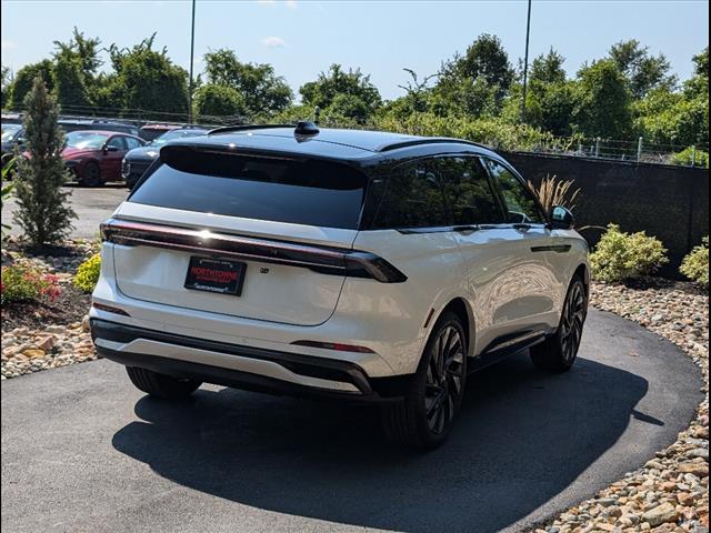 new 2024 Lincoln Nautilus car, priced at $63,860