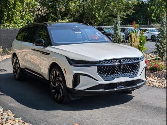 new 2024 Lincoln Nautilus car, priced at $63,860