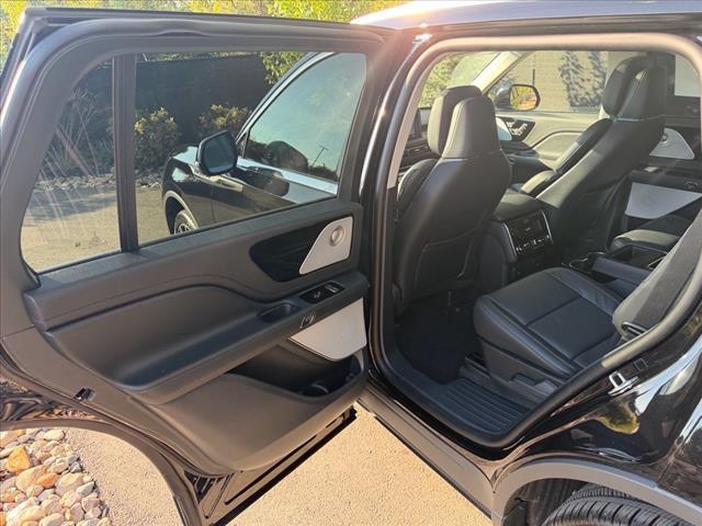 new 2025 Lincoln Aviator car, priced at $76,922