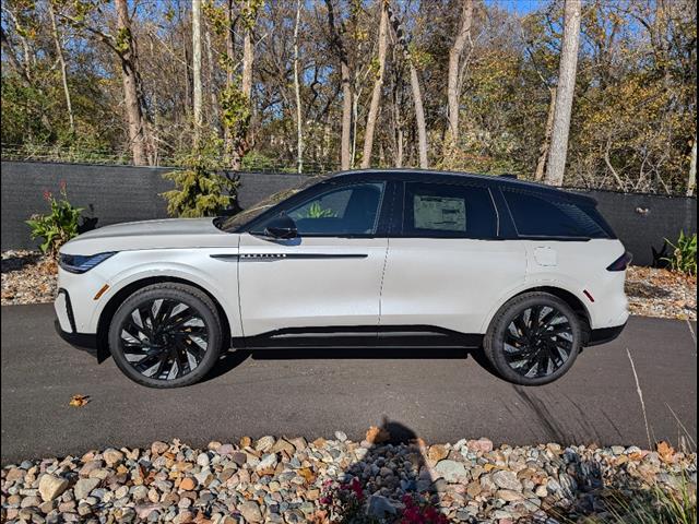 new 2024 Lincoln Nautilus car, priced at $62,540