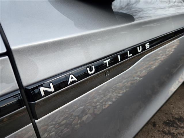 new 2025 Lincoln Nautilus car, priced at $68,455