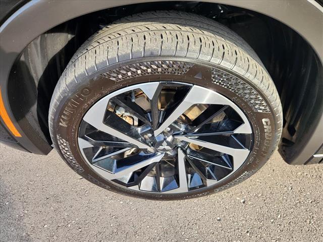 used 2024 Mitsubishi Outlander PHEV car, priced at $32,054