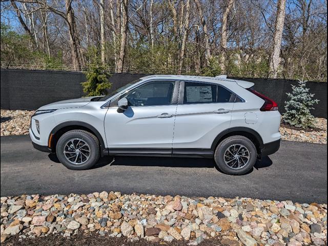 new 2024 Mitsubishi Eclipse Cross car, priced at $27,170