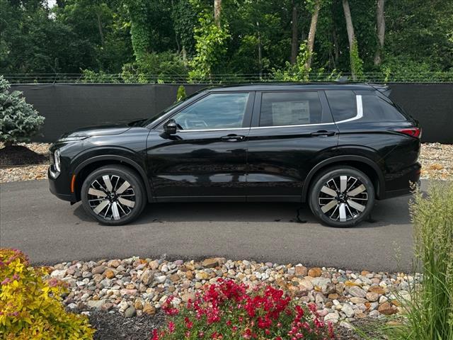 new 2025 Mitsubishi Outlander car, priced at $37,380