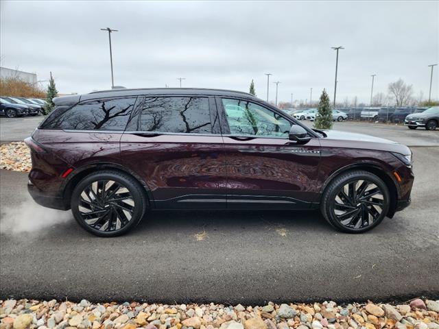 new 2025 Lincoln Nautilus car, priced at $68,455