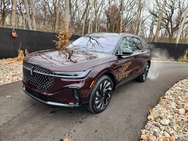 new 2025 Lincoln Nautilus car, priced at $68,455