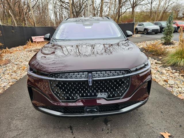 new 2025 Lincoln Nautilus car, priced at $68,455