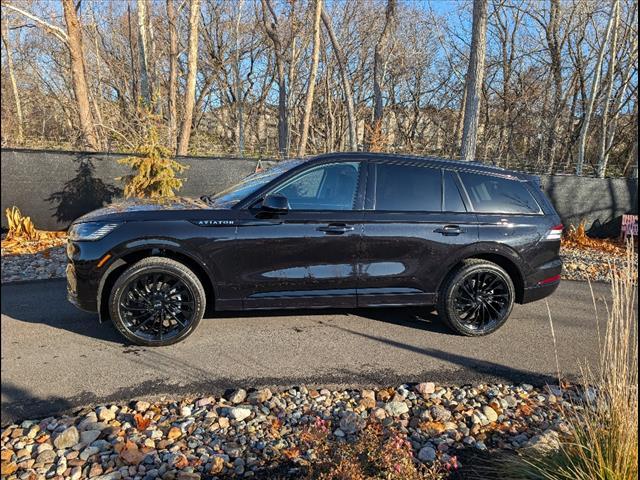 new 2025 Lincoln Aviator car, priced at $76,100