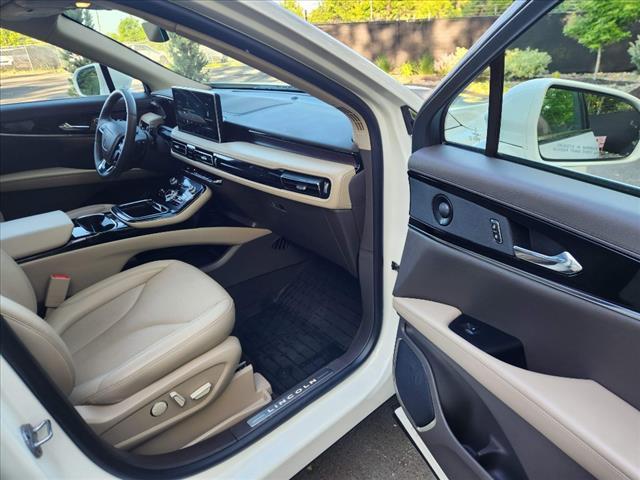 used 2022 Lincoln Nautilus car, priced at $41,900
