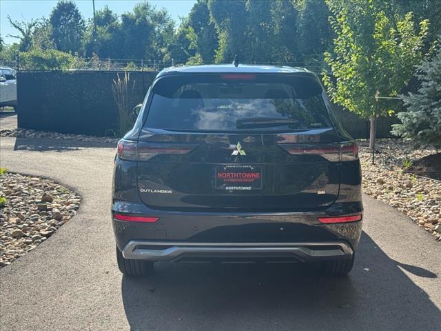 new 2025 Mitsubishi Outlander car, priced at $35,095