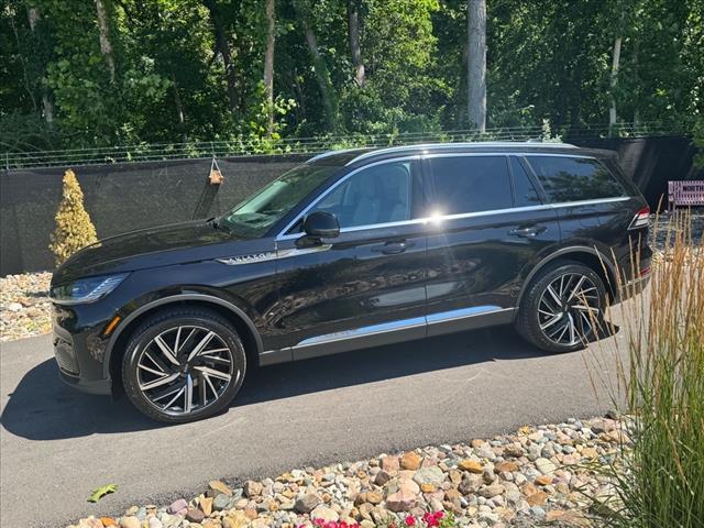 new 2025 Lincoln Aviator car, priced at $76,371