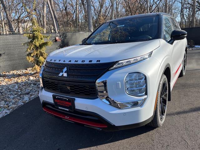 new 2024 Mitsubishi Outlander car, priced at $33,700