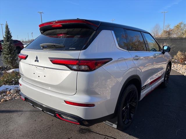 new 2024 Mitsubishi Outlander car, priced at $33,700