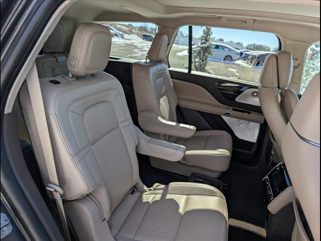 used 2020 Lincoln Aviator car, priced at $39,900