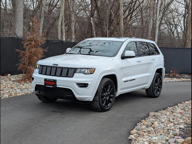 used 2020 Jeep Grand Cherokee car, priced at $28,900