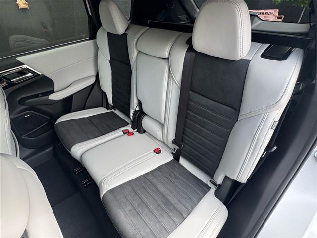 new 2025 Mitsubishi Outlander car, priced at $35,095