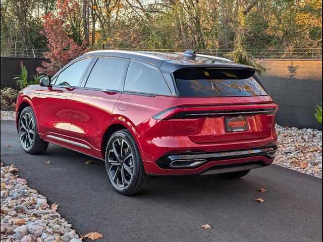 new 2024 Lincoln Nautilus car, priced at $60,330