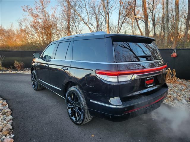 new 2024 Lincoln Navigator car, priced at $106,820