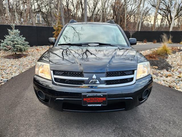 used 2008 Mitsubishi Endeavor car, priced at $7,900