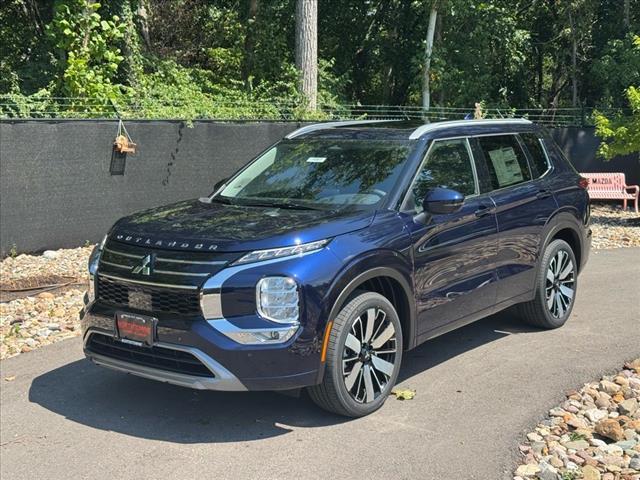 new 2025 Mitsubishi Outlander car, priced at $39,980