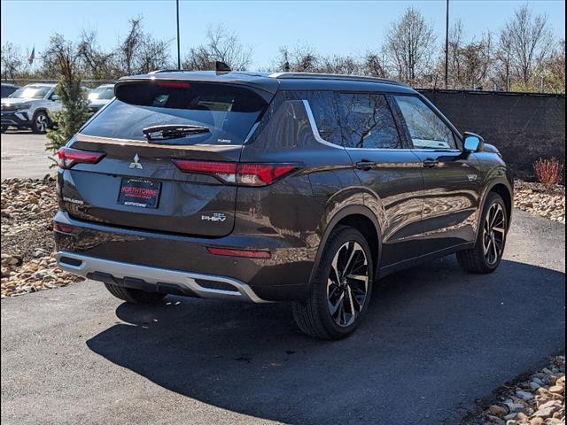 new 2024 Mitsubishi Outlander PHEV car, priced at $45,870