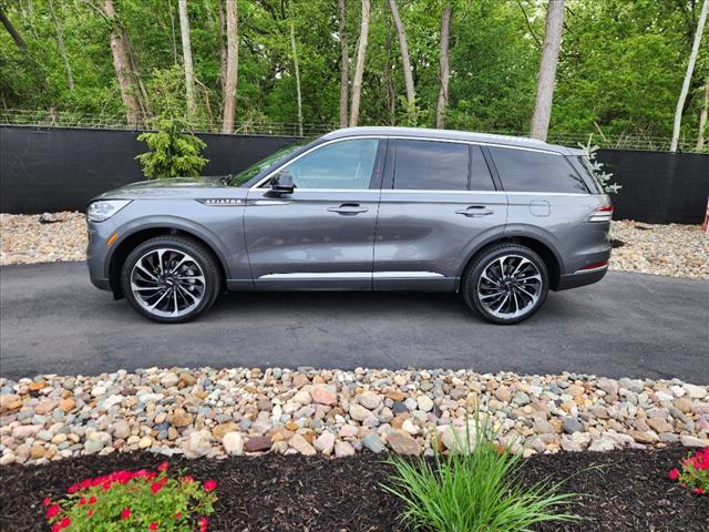 new 2024 Lincoln Aviator car, priced at $72,396