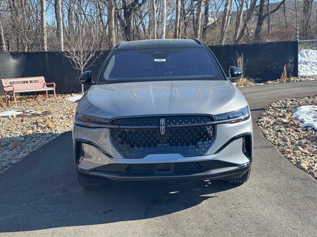 new 2025 Lincoln Nautilus car, priced at $68,355