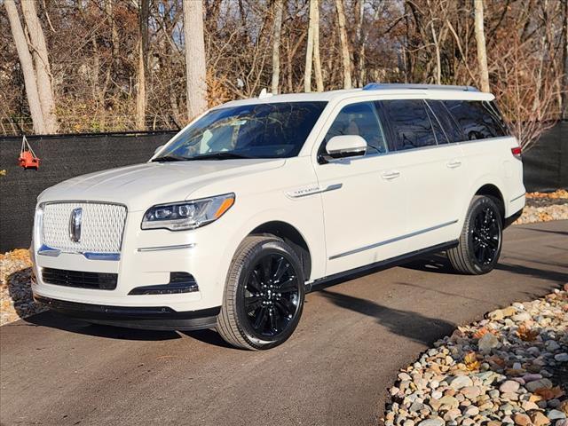 new 2024 Lincoln Navigator L car, priced at $105,057