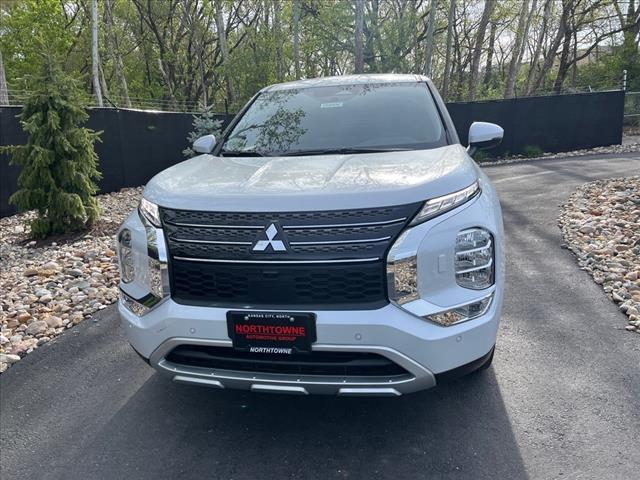 new 2024 Mitsubishi Outlander car, priced at $34,660