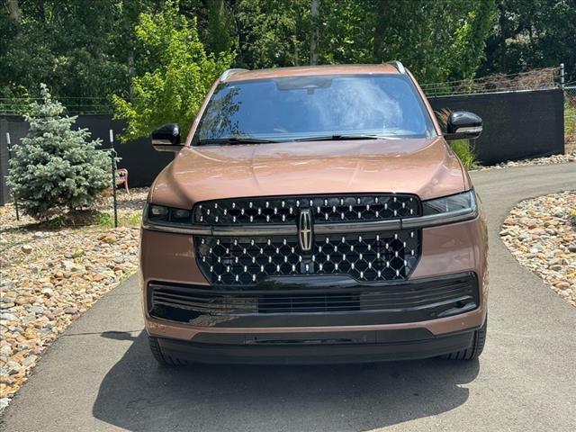 new 2025 Lincoln Navigator L car, priced at $123,730