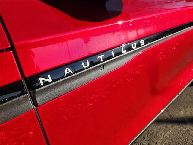 new 2025 Lincoln Nautilus car, priced at $72,910