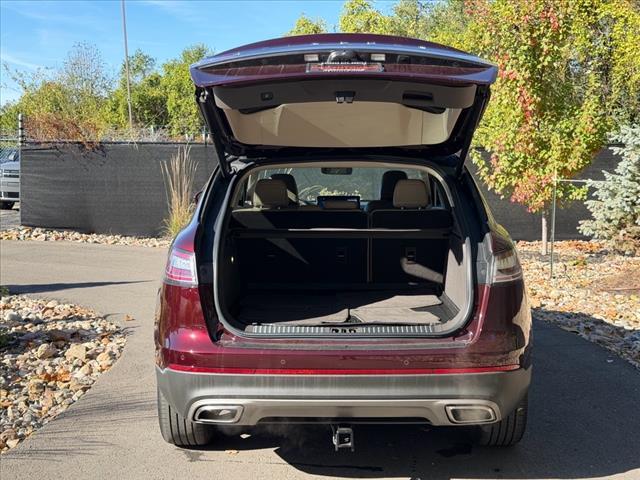 used 2022 Lincoln Nautilus car, priced at $39,900