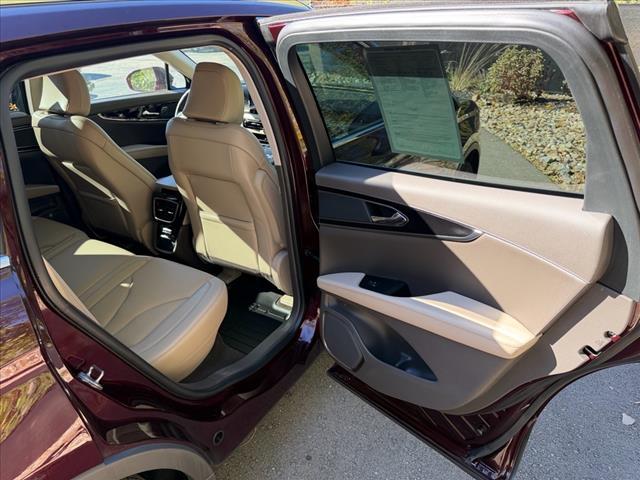 used 2022 Lincoln Nautilus car, priced at $39,900