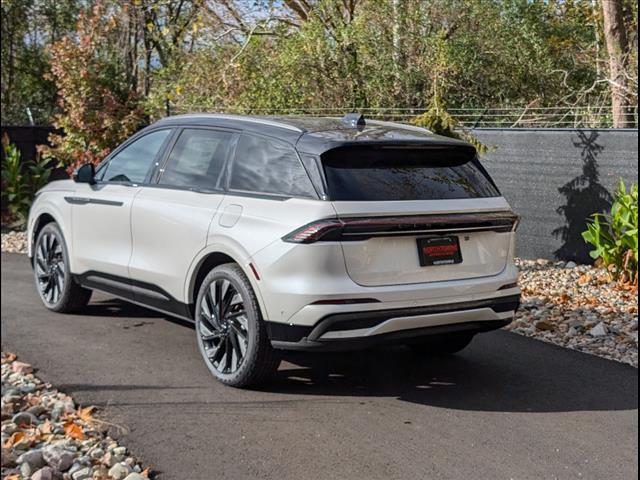 new 2024 Lincoln Nautilus car, priced at $62,540