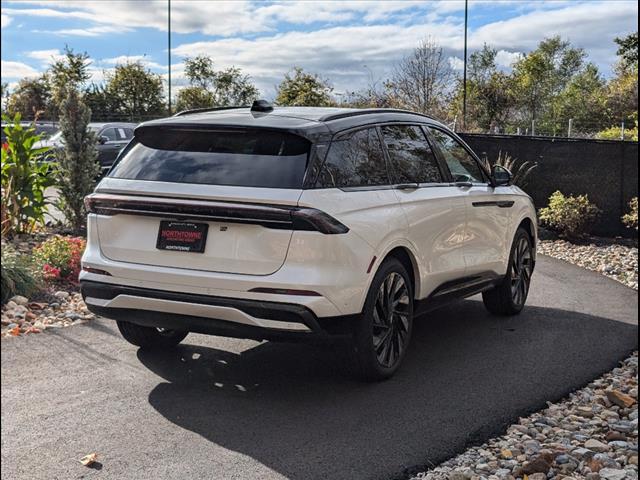 new 2024 Lincoln Nautilus car, priced at $62,540