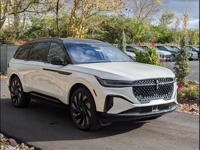 new 2024 Lincoln Nautilus car, priced at $62,540