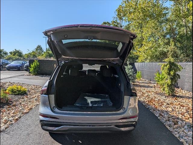 new 2024 Lincoln Nautilus car, priced at $62,540