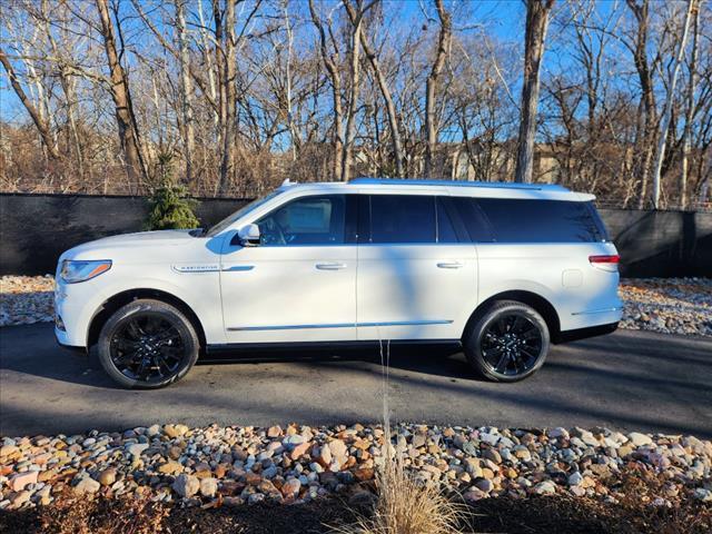 new 2024 Lincoln Navigator L car, priced at $105,183