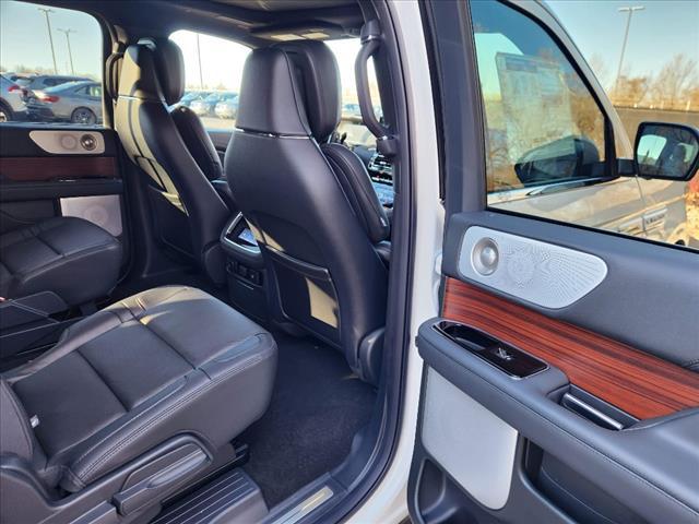 new 2024 Lincoln Navigator L car, priced at $104,083